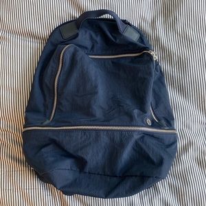lululemon city adventure backpack